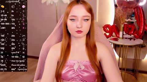 Snapshot of emma_chery chatting on February 6, 9:11 am  Emma   online show from February 6, 9:11 am