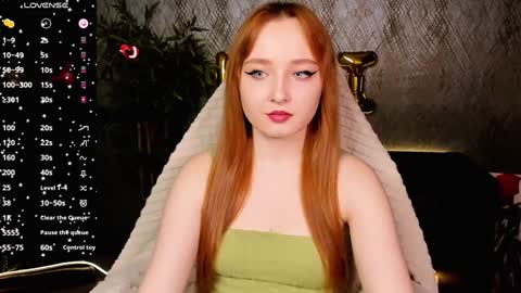 Snapshot of emma_chery chatting on February 7, 5:52 am  Emma   online show from February 7, 5:52 am