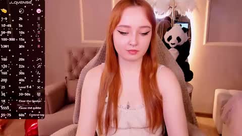 Snapshot of emma_chery chatting on February 12, 8:49 am  Emma   online show from February 12, 8:49 am