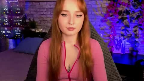 Snapshot of emma_chery chatting on September 12, 6:02 am  Emma   online show from September 12, 6:02 am