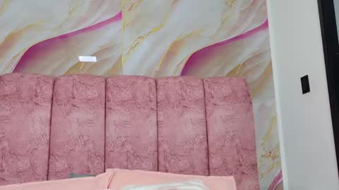 Emma online show from April 21, 3:02 am