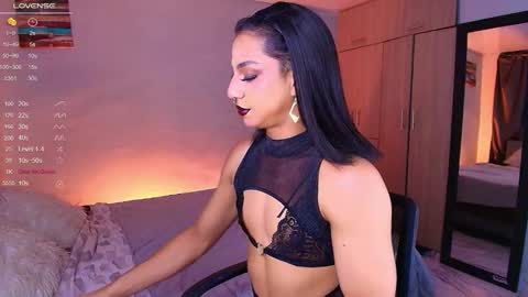 Snapshot of emma_demonn chatting on October 23, 8:46 am Mistress Emma Demon online show from October 23, 8:46 am