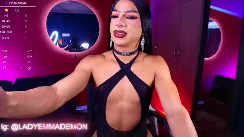 Snapshot of emma_demonn chatting on July 25, 2:14 pm Mistress Emma Demon online show from July 25, 2:14 pm