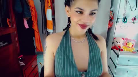 emma online show from November 9, 4:05 pm