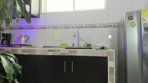 Snapshot of emma_eva1 chatting on March 3, 7:06 pm Emma online show from March 3, 7:06 pm