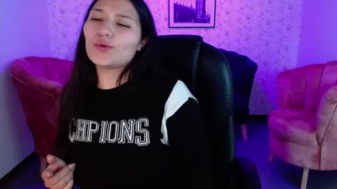 emma online show from March 12, 11:22 pm