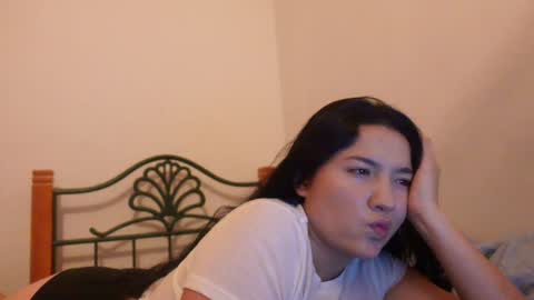 emma_johnson_ online show from October 10, 3:49 am