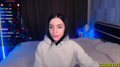 Emma online show from February 5, 10:30 am