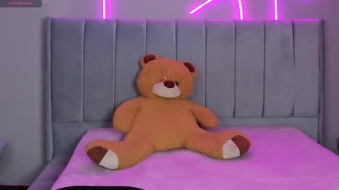 Snapshot of emma_lirys chatting on September 16, 4:57 am Emma online show from September 16, 4:57 am