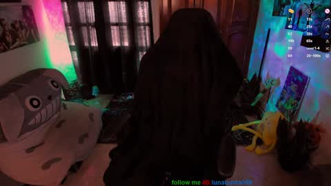 LUNA online show from December 9, 9:26 pm