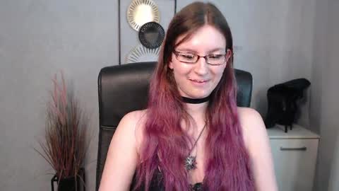 emma online show from March 12, 1:08 pm