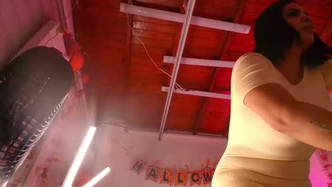 emma online show from October 18, 11:55 am