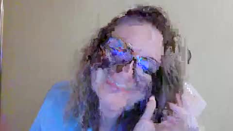 Snapshot of emma_misty_ chatting on October 10, 3:55 pm emma_misty_ online show from October 10, 3:55 pm