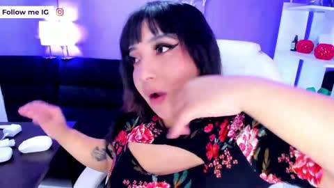 Emma Monserratt online show from April 14, 10:54 am