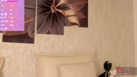 Snapshot of emma_morgann chatting on March 3, 11:22 am Emma Morgann online show from March 3, 11:22 am