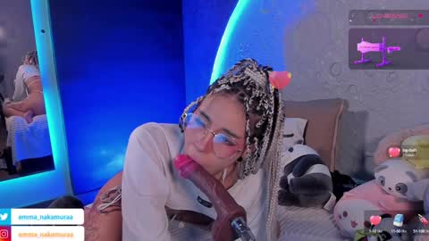     online show from December 20, 10:27 am