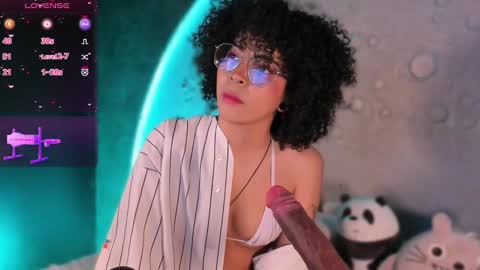     online show from September 18, 10:28 am