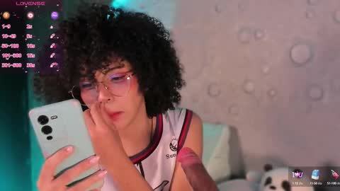     online show from September 25, 10:19 am