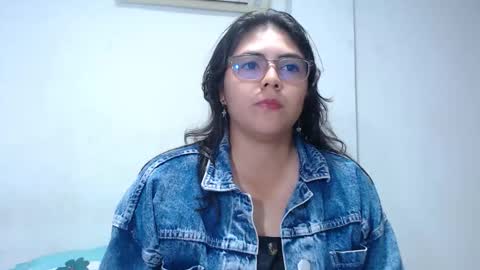 emma nicols online show from January 15, 11:59 am