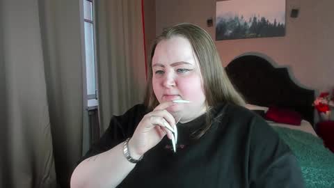 Snapshot of emma_razoom chatting on January 23, 10:32 am Emma Razumovskaya online show from January 23, 10:32 am