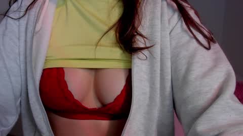 Emma   online show from December 11, 6:58 am