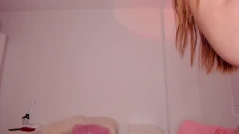 Emma   online show from February 28, 3:59 pm