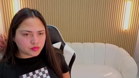 Emma online show from September 26, 3:21 am