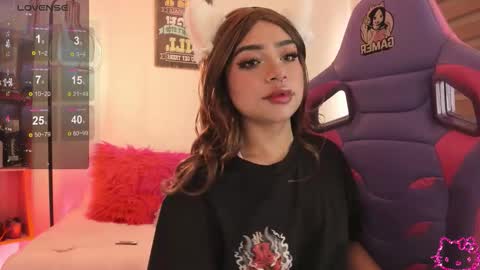 EMMA  online show from March 5, 5:31 pm