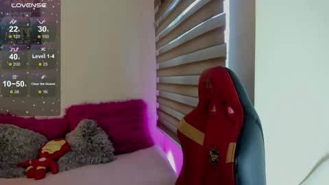 EMMA  online show from April 12, 1:05 pm