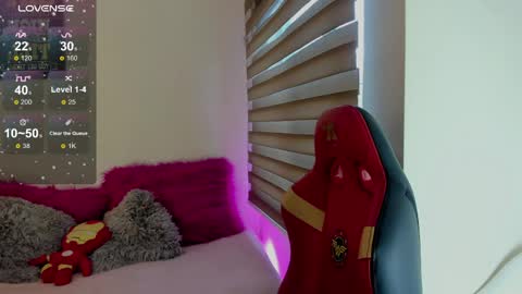 EMMA  online show from April 12, 1:05 pm