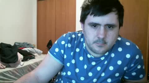 Snapshot of emma_the_boy chatting on May 10, 5:45 am emma_the_boy online show from May 10, 5:45 am