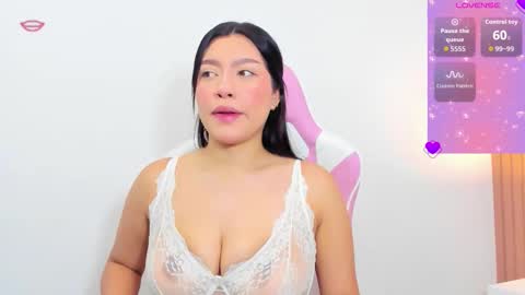   online show from December 4, 11:52 am