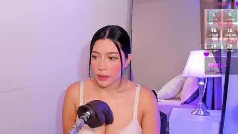   online show from March 18, 11:46 am