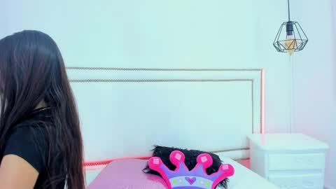 Emma  online show from April 7, 7:58 pm