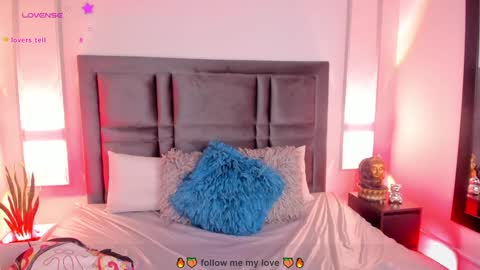 emma becket online show from December 19, 10:45 am