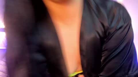 emma becket online show from December 31, 6:59 am