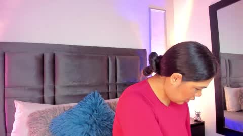 emma becket online show from October 1, 1:28 pm