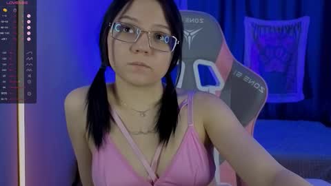 Emma online show from October 20, 7:42 am