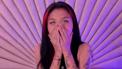 Snapshot of emmaduff_ chatting on September 27, 11:37 am online show from September 27, 11:37 am