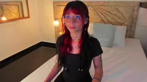           online show from March 20, 8:14 pm