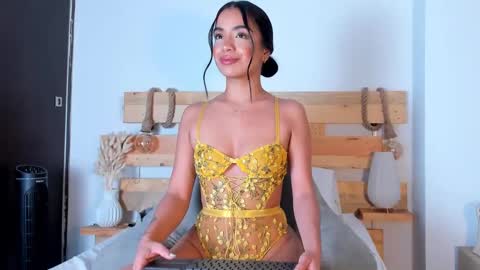 valentina online show from February 26, 4:58 am