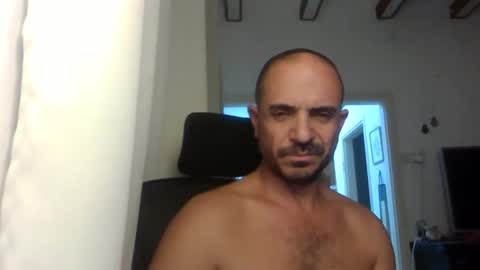 Snapshot of emmagold123 chatting on September 9, 9:03 pm Ariel online show from September 9, 9:03 pm