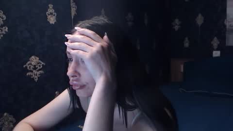 EmmaGoldX online show from April 20, 5:37 pm