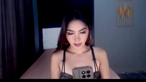 Emma online show from June 1, 3:08 am