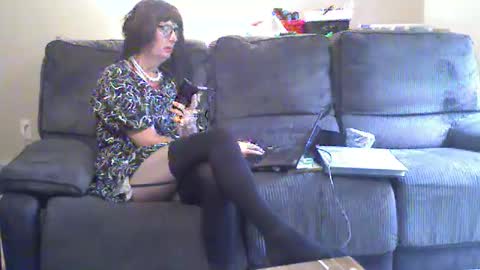 Emma online show from March 26, 8:47 pm