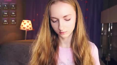 Snapshot of emmalaflame chatting on February 12, 8:29 pm Emma day Wendy night online show from February 12, 8:29 pm