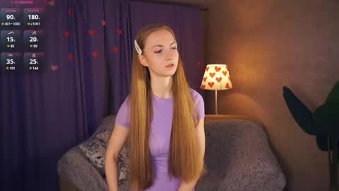 Snapshot of emmalaflame chatting on February 16, 8:22 pm Emma day Wendy night online show from February 16, 8:22 pm