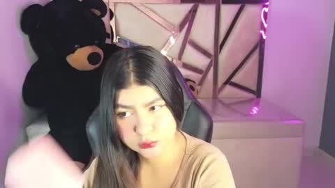 Emma online show from January 30, 10:29 am