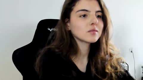 Emma online show from January 11, 12:32 pm