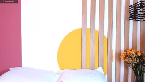 emmanaughty_ online show from November 19, 10:10 pm